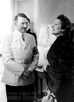 olga-chehova-and-hitler