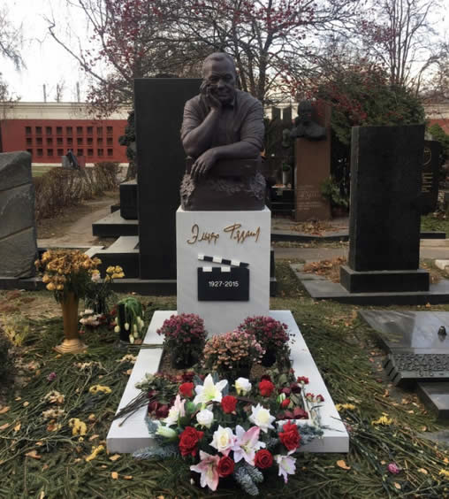 Eldar Ryazanov_moscow_memorial