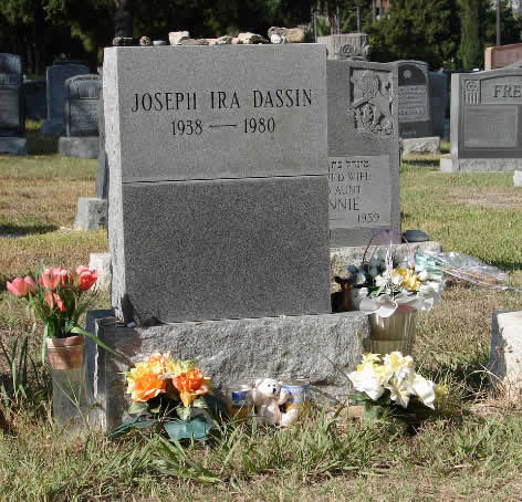 joe dassin mogila