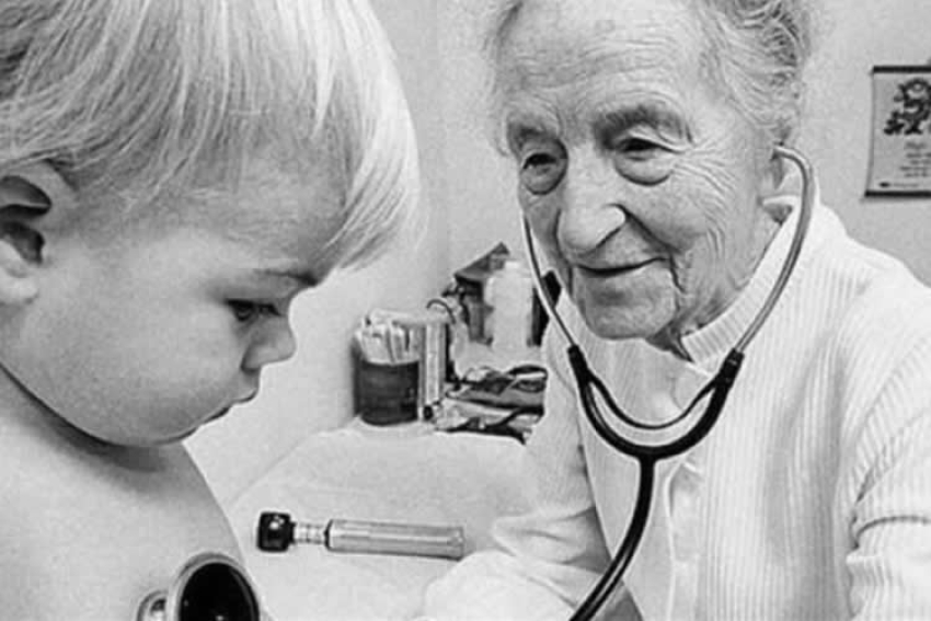 Золотые правила жизни Лейлы Денмарк, старейшего практикующего педиатра в мире